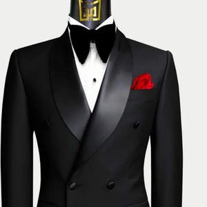 Black Double Breasted Suit: Slim Fit Tuxedo Style - Prom & Groom Wear