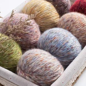 Colorful dotted mohair spray yarn skein for hand DIY knitting scarves, sweaters, crochet or needle knitting 50g