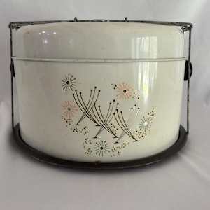 Vintage Tin Cake and Pie Carrier