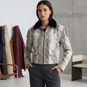 Python Print Leather Bomber Jacket with Faux Fur Collar – Cropped Moto Coat