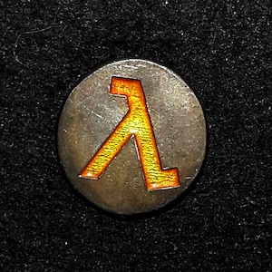 Handgegossene Half-Life Lambda 3.1 Inch Anstecknadel