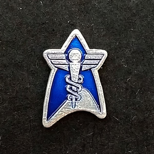 Star Fleet Medical 1 in. Lapel Pin