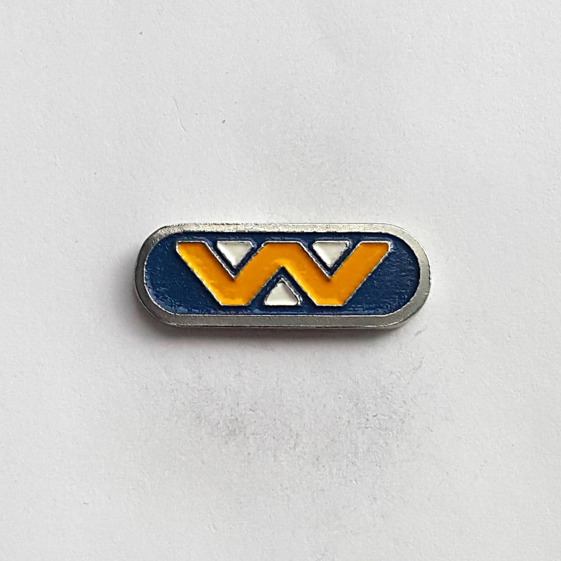Hand Cast Weyland Yutani Lapel Pin - Etsy