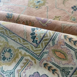 Hand-Knotted Oushak Wool Rug: Pink, Ivory & Blue Vintage Style