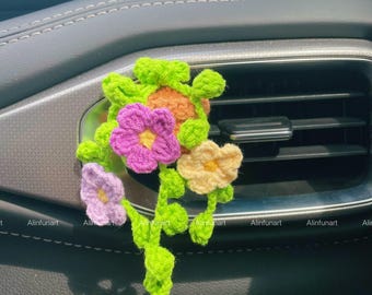 かぎ針編みのワスレナグサの車の通気口クリップ、ポトス、スズラン、デイジー、イチゴの手作り車内装飾、ミニ鉢植え植物、車の装飾