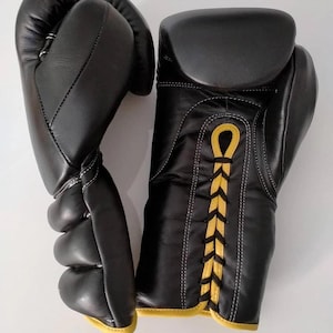 Personalized boxing gloves custom boxing Handmade Leather Boxing Gloves