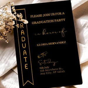 Modello di invito per festa di laurea nera, invito per annuncio di laurea, biglietto di laurea, invito Canva, modello modificabile per scuola superiore e università