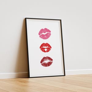 Kiss Lips Wall Art Trendy Poster Lips Print Red Wall Art Aesthetic Art Prints Portrait Wall Art Preppy Dorm Fashion Wall Art Make Up Art