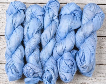 Błękitna, haftowana wstążka jedwabna do sari, pastelowa wstążka z recyklingowanego jedwabiu do tkania, miękka, luksusowa wstążka z włókien do szydełkowania i sztuki tekstylnej