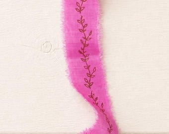 Różowa jedwabna wstążka do sari z nadrukiem w bloki botaniczne – wzór pnącza, 1,5 cala szerokości, lamówka z recyklingowanego jedwabiu do pakowania prezentów, wesel i rękodzieła