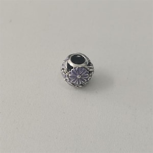 Pandora Used Lavender Daisy Meadow Charm