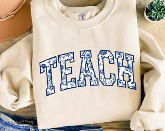 Sudadera con estampado floral, camiseta de profesor con estampado chinoiserie, bonito regalo de agradecimiento para el profesor, atuendo preppy para la vuelta al cole, sudadera estética para educador.