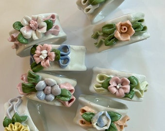Vintage dimensional  floral napkin rings SET of 8  Japan Service ware flower napkin rings grandmillenial decor