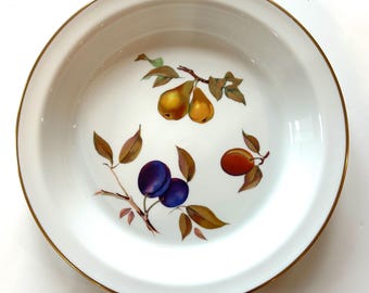 Vintage  Eversham Gold serving round  Large pie plate Royal Worcester Made in England