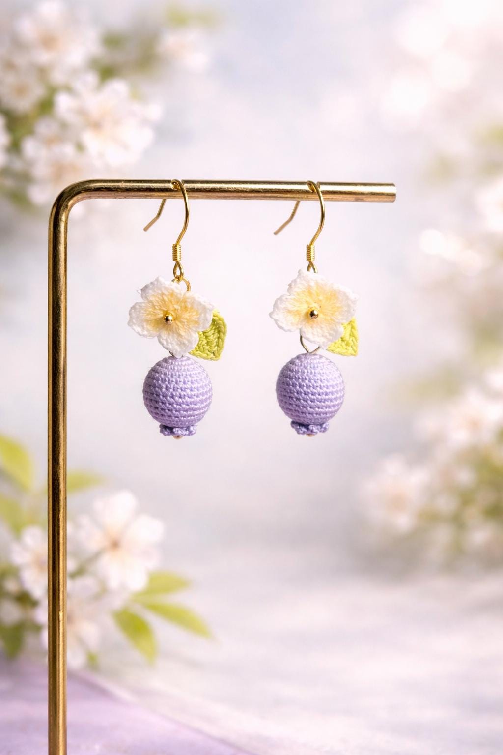 【新品未使用品】Floral Motif Short Earring Micro Crochet Fruit Earrings, Miniature Crochet Blueberry Earrings