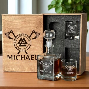 Viking Whiskey Decanter Set Personalized Engraved Norse Runes Valknut Axes Rocks Glasses Wooden Box Custom Name Whiskey Stones Set