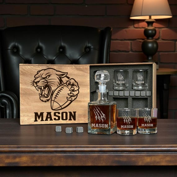 Fußball Field Whiskey Dekanter Set Einzigartige Geschenke für Männer oder Papa, Home Bar Geschenke Fußball Likör Alkohol Bar Tumbler Alkohol Dekanter Set