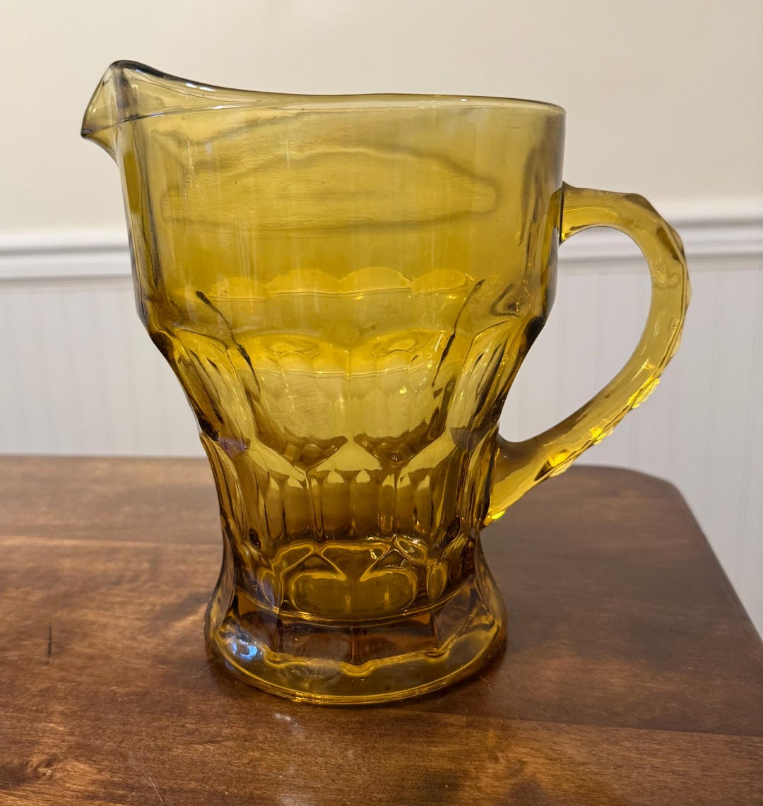 Anchor Hocking Georgian Amber Pitcher - Etsy