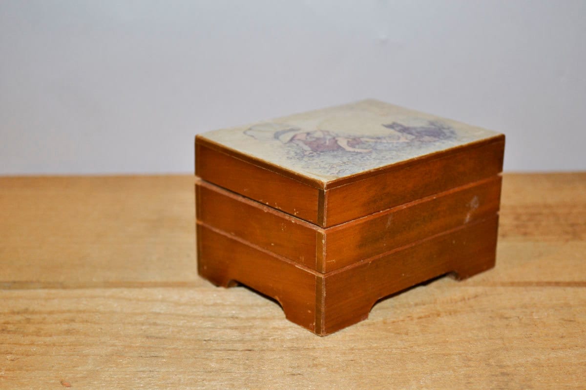 Vintage Sankyo Music Box Japan Etsy