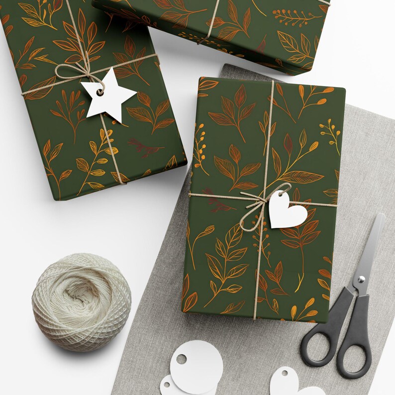 Botanisk presentinslagning, miljövänligt omslagspapper, presentpapper, omslagspapper för högtider, höstlövverk bild 10