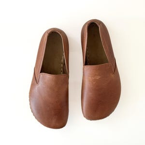 Handmade Leather Grounding Moccasins: Earthing Shoes, Wide Toe - CRAZY BROWN