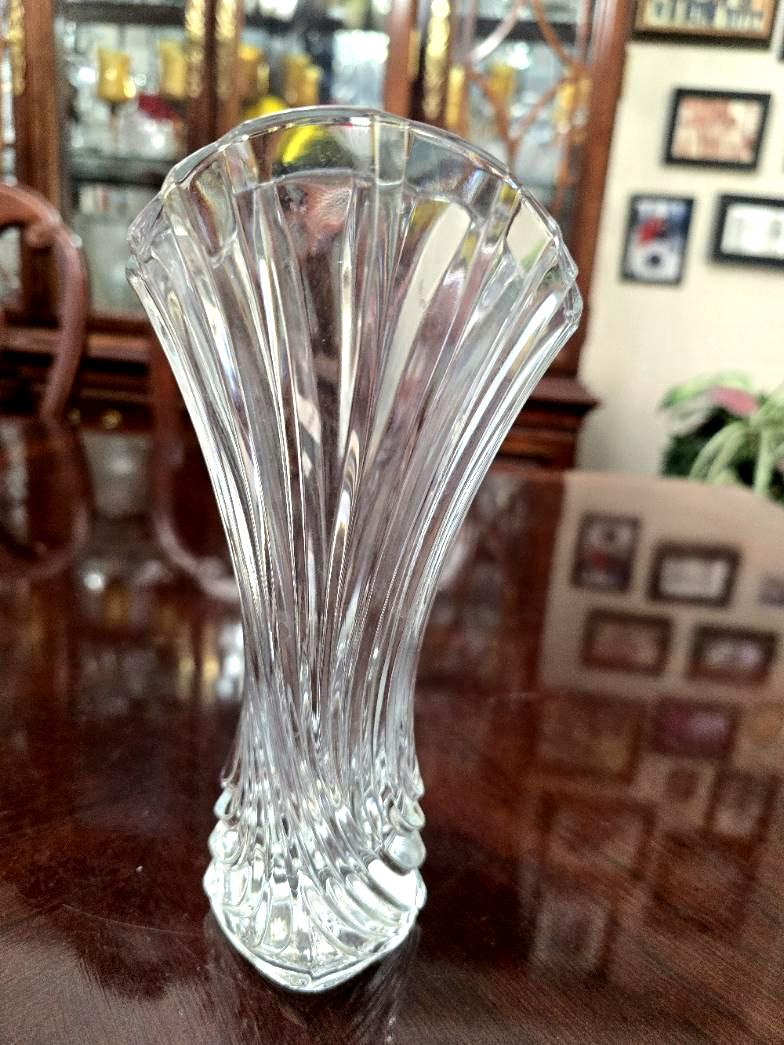 Mikasa Crystal Vase - Etsy