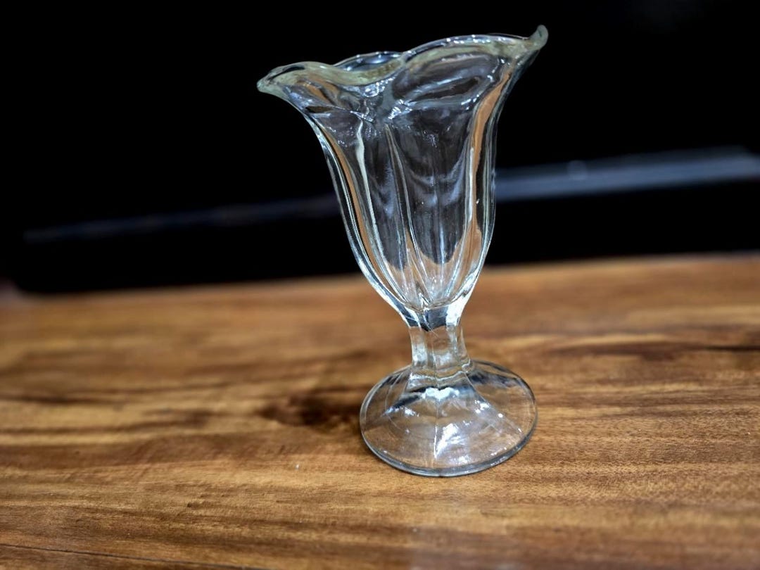 Vintage Anchor Hocking Fountain Ware Footed Tulip Clear Glass Ice Cream ...