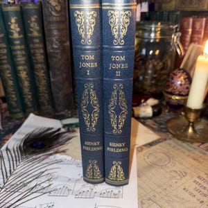 Colección de libros antiguos de Tom Jones: Colección del Patrimonio Literario de Heron Books