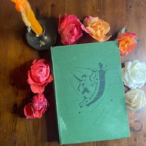 Vintage &quot;The Wonder Book for Children&quot; - Odhams Press Illustrated Stories