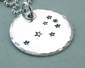 Les Pléiades, les Sept Sœurs - Collier Constellation estampillé à la main - Argent Sterling