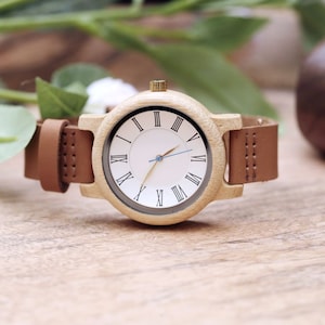 Personalized Women&#39;s Wood Watch,  Shell Dial,Engraved Wooden Watch,Bridesmaids Gifts, - Gift for Her, Anniversary, Wedding gift