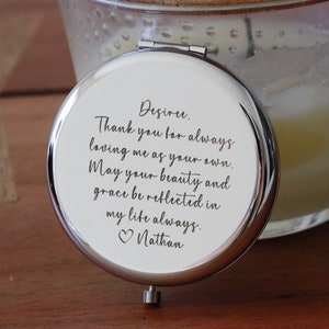 Personalized Compact Mirror,Mother of the Bride Gift,Gift for Mom From Daughter,Mother of Groom Gift,Mother of the Bride Gift,Wedding Gift