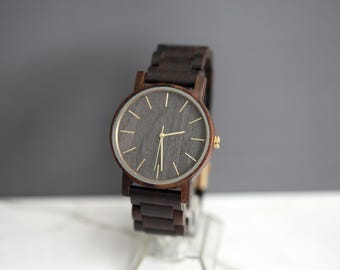 Personalisierte Uhr, Holzuhr, gravierte Uhr, Jubiläumsgeschenk für ihn, Trauzeugen Uhr, Herrenuhr, Freundgeschenk