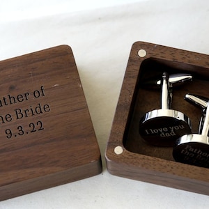 Gepersonaliseerde manchetknopen, aangepast cadeau voor bruidegom van bruid Manchetknopen Gepersonaliseerde gegraveerde manchetknopen Verjaardag, vader van de bruid