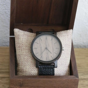 Houten horloge, gepersonaliseerd houten horloge, gegraveerd houten horloge voor mannen, bruidsjonkers geschenken, vriendje cadeau, verjaardagscadeau voor hem, aangepast horloge