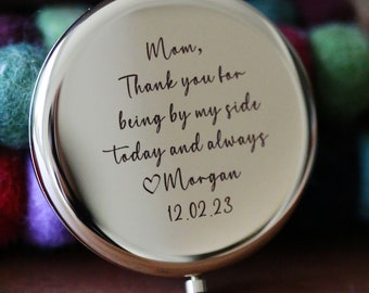 Personalized Compact Mirror,Mother of the Bride Gift,Gift for Mom From Daughter,Mother of Groom Gift,Mother of the Bride Gift,Wedding Gift