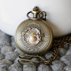 Brass Bird Pocket Watch, Quartz Pocket Watch, Steampunk Pocket Watch, Pocket Watch Chain, Groom Gift, Groomsmen Gift, Birthday Gift