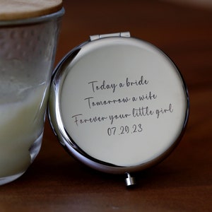 Personalized Compact Mirror, Mother of the Bride Gift,Gift for Mom From Daughter,Mother of Groom Gift,Mother of the Bride Gift,Wedding Gift