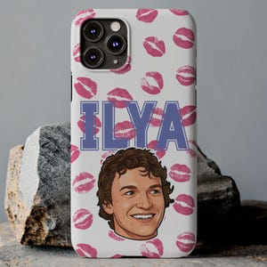 Funda para teléfono con temática de hockey y romance / Funda para iPhone con lector de libros Booktok / Funda con temática de romance cottagecore / Regalo para lectores de libros eróticos / Merchandising de libros románticos