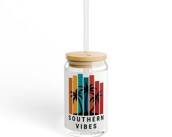 Southern Sipper Glass: Tropical Drinkware with Bamboo Lid