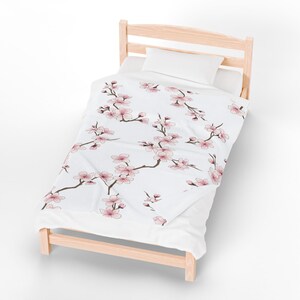 Plush Blanket Japanese Sakura Blossom Pattern, Throw Blanket, Cozy Bedding, Floral Pink, Cherry Blossom Decor