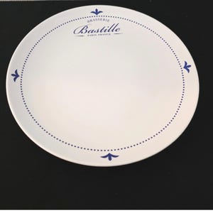 Sur La Table Brasserie Bastille Dinner Plate Paris France Blue White Stoneware Bild 2