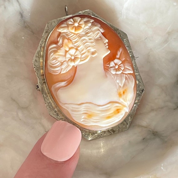 Solid 14K Antique white gold cameo Art Deco Godde… - image 3