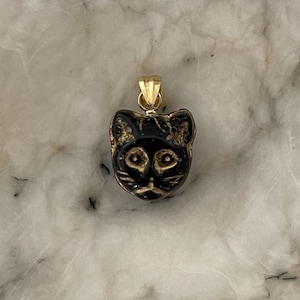 Solid 14K yellow gold vintage black cat good luck necklace pendant lucky figural animal charm amulet cute goth boho kitten 585 whimsigoth