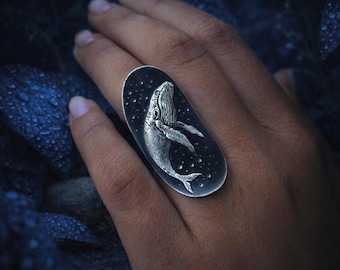 Anillo con forma de silla de montar de ballena, anillo de plata de ley oxidada, joyería de ballena tallada a mano, anillo oceánico, anillo con escudo llamativo, regalo de joyería espiritual