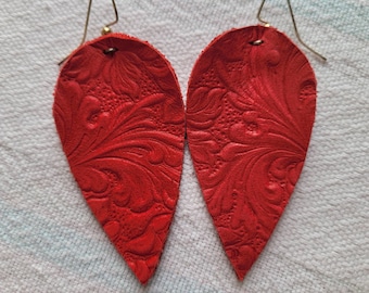 New Jewelry Listing - The Most Popular Earring of 2022 -  Beautiful Leather Leaf Earrings