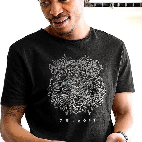 The Lion Art Graphic T-Shirt