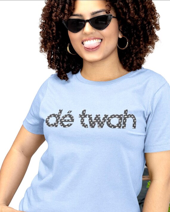 Detroit Dé Twah with Mosiac Flag Pattern T-Shirt, Detroit Mosaic Graphic