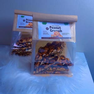 Tablet pistach Haitian Peanut Crunch | Handmade Peanut Nougat Candy | Taste of Daelle