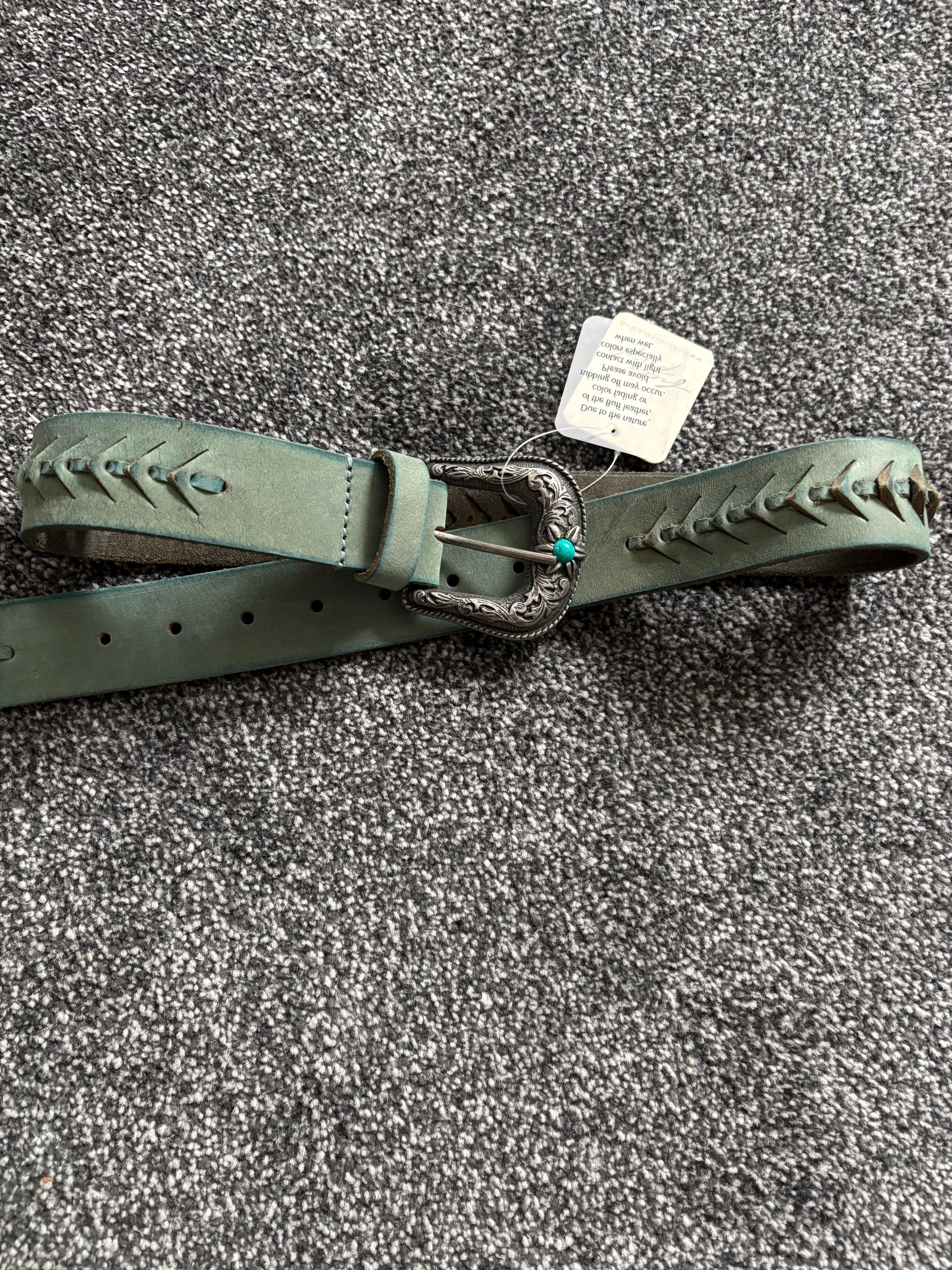 Free People Vintage Leather Western Belt: Boho Silver Buckle  display picture 2